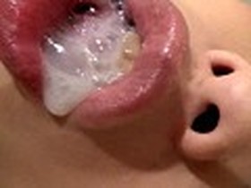 下品な口がチ○ポ臭すぎる生尺主婦 広瀬奈々美 サンプル動画サムネイル